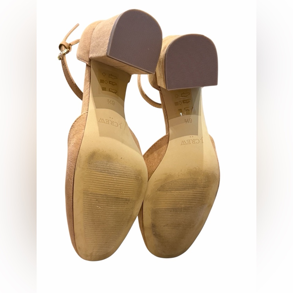 J. Crew‎ Beige Block Heel. - Picture 6 of 7